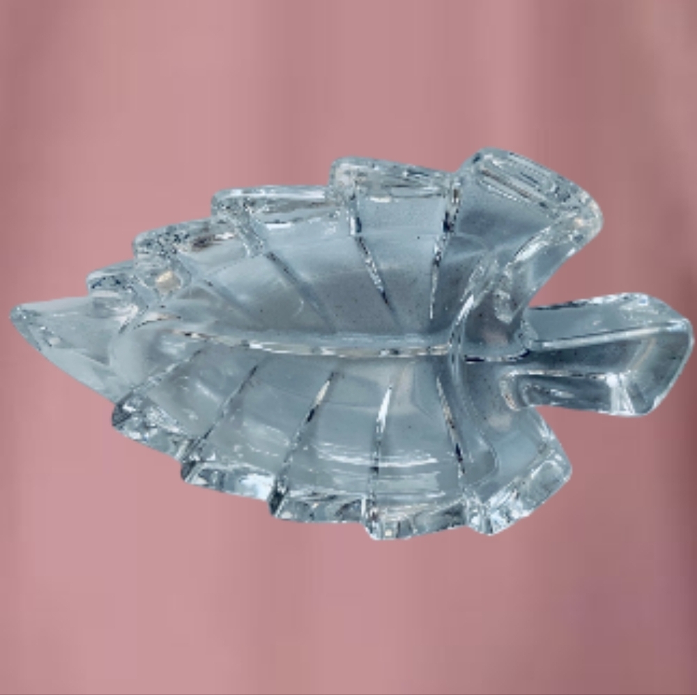 VINTAGE "ROYAL CRYSTAL ROCK" ITALIAN GENUINE LEAD CRYSTAL BUTTER PAT DISH 24%